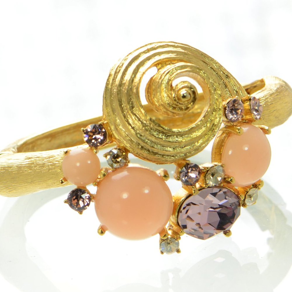 Oscar De La Renta Gold-tone Multi Stone  Crystal Shell Cuff Bracelet